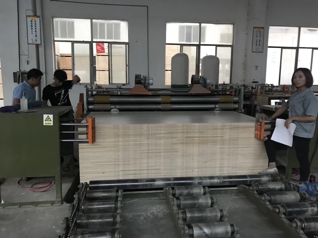 板材防偽？合肥依瑪噴碼機為平安樹輕松實現(xiàn)