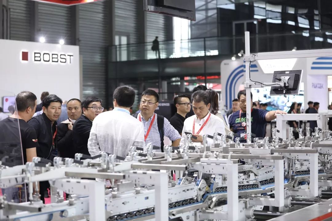 全印展效果爆棚，參觀(guān)者對(duì)博斯特的創(chuàng)新解決方案和中國(guó)4.0戰(zhàn)略表現(xiàn)出極大的熱情